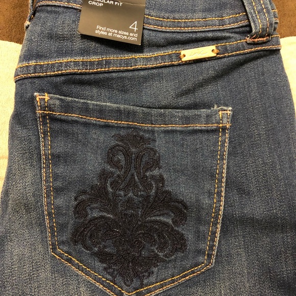 NWT! Inc cropped jeans - Picture 2 of 5